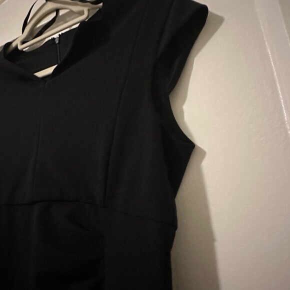 Tahari - Timeless Black Dress – Size 2 - Picture 8 of 10